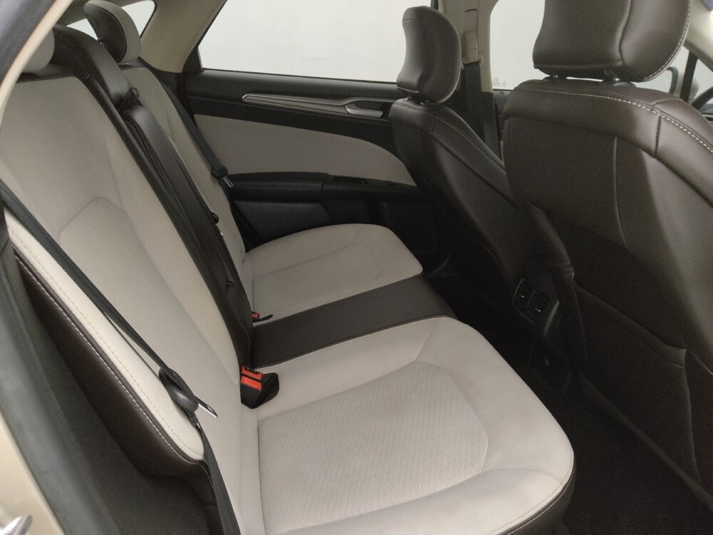 2019 Ford Fusion in Tampa, FL 33619 - 18079490 16