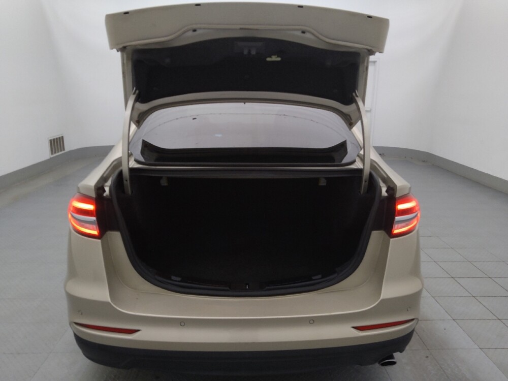 2019 Ford Fusion in Tampa, FL 33619 - 18079490 26