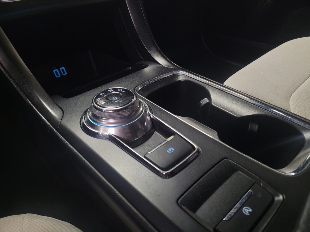 2019 Ford Fusion in Tampa, FL 33619 - 18079490 23