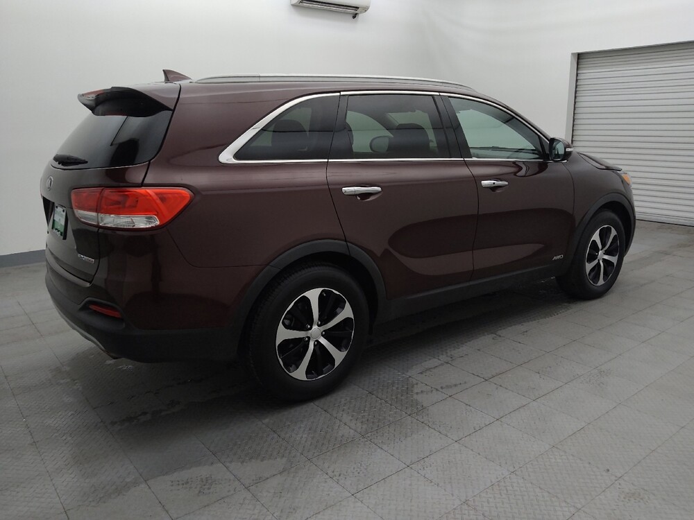 2017 Kia Sorento in Baton Rouge, LA 70816 - 18079497 10