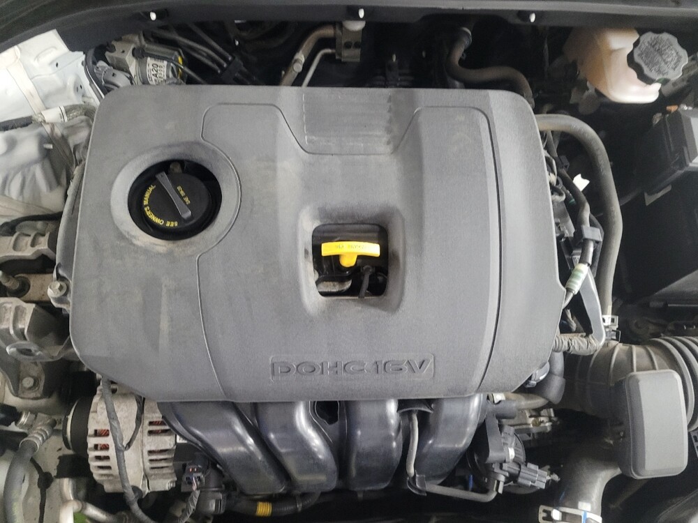 2019 Hyundai Elantra in Stone Mountain, GA 30083 - 18079505 30