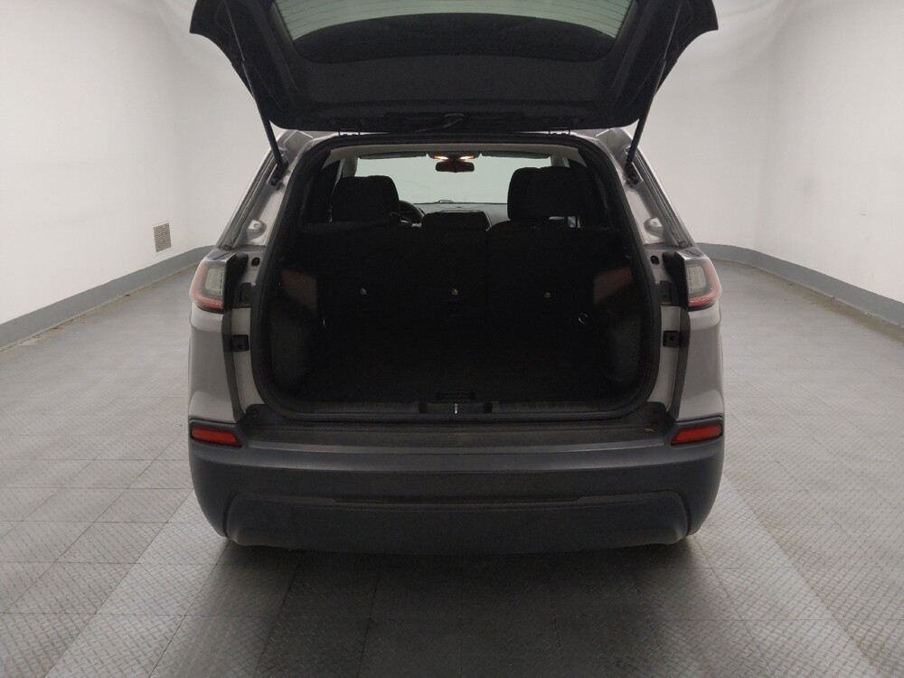 2019 Jeep Cherokee in Des Moines, IA 50310 - 18079509 29