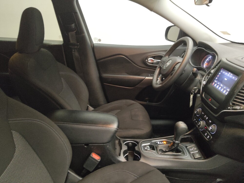 2019 Jeep Cherokee in Des Moines, IA 50310 - 18079509 21