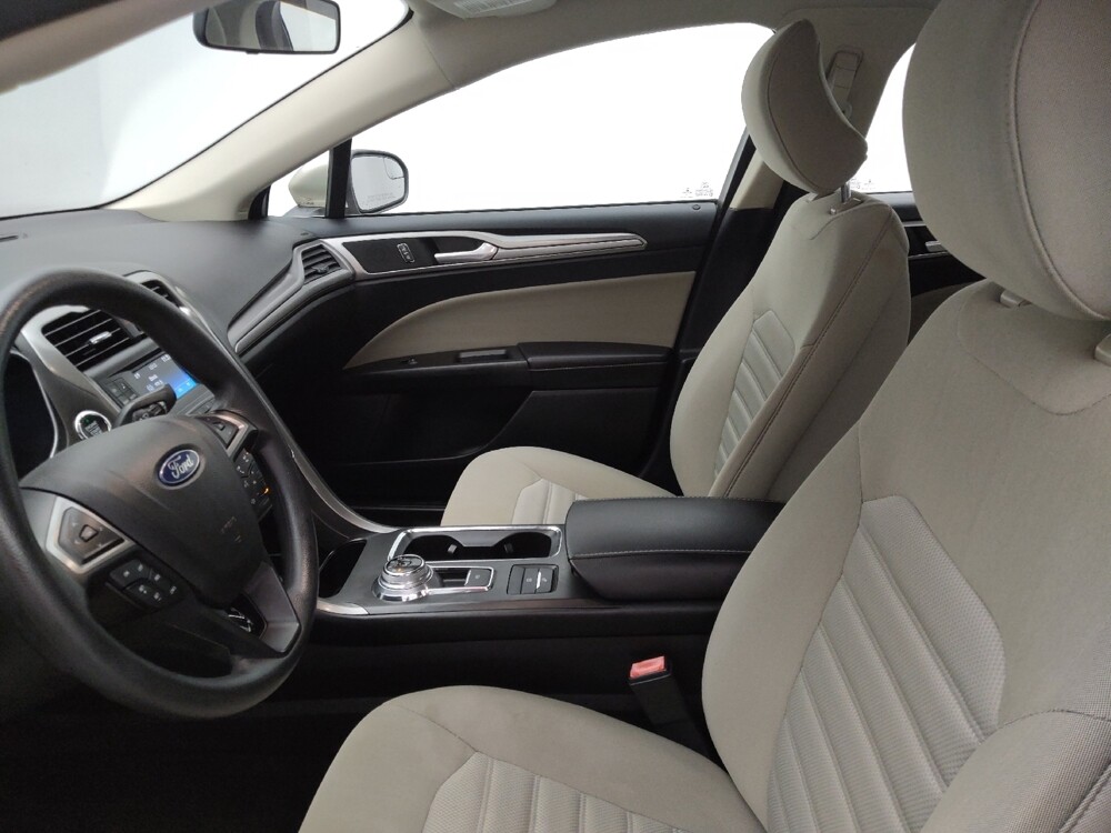 2018 Ford Fusion in Greenville, SC 29607 - 18079510 17