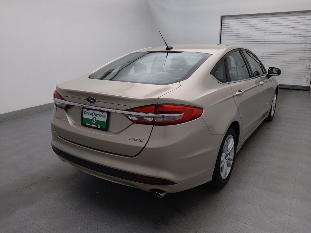 2018 Ford Fusion in Greenville, SC 29607 - 18079510 9