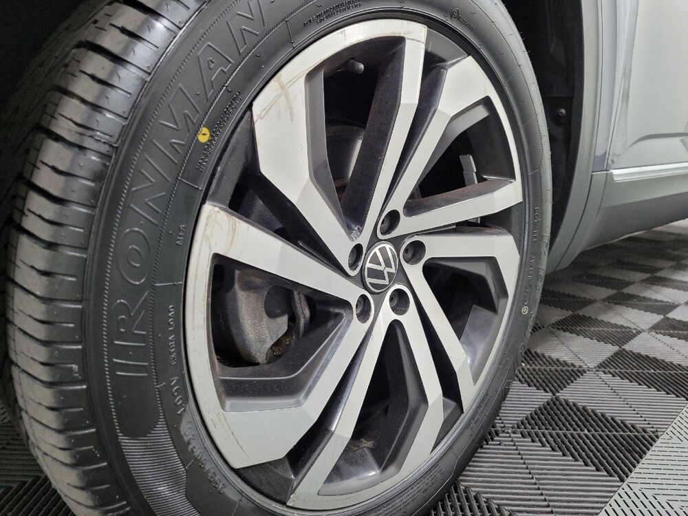 2021 Volkswagen Atlas in Plymouth Meeting, PA 19462 - 18079526 31