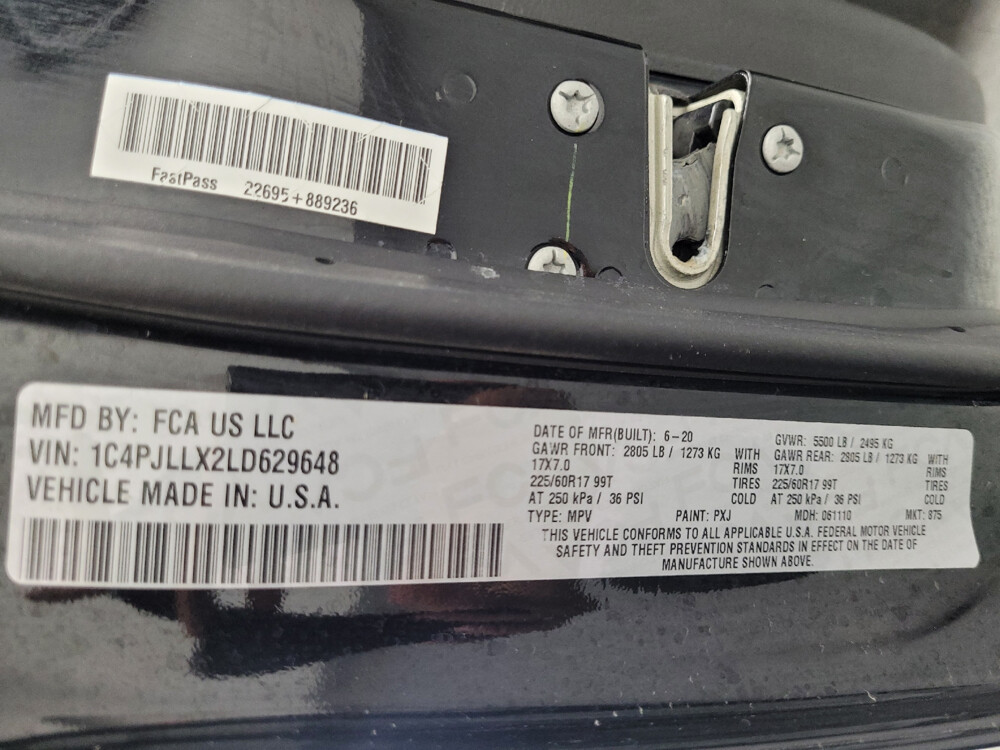 2020 Jeep Cherokee in Las Vegas, NV 89104 - 18079527 33