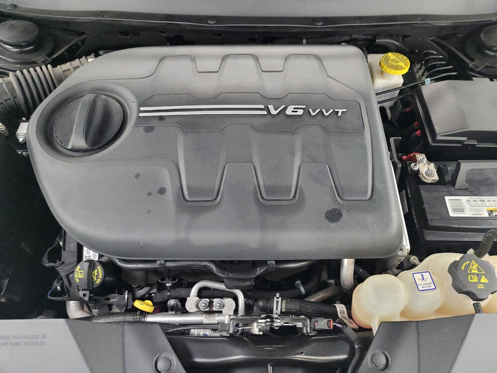 2020 Jeep Cherokee in Las Vegas, NV 89104 - 18079527 30