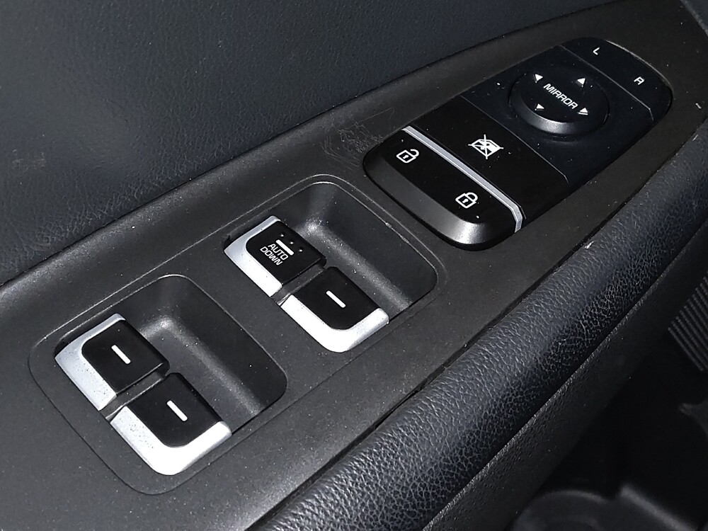 2018 Kia Optima in Savannah, GA 31419 - 18079545 27