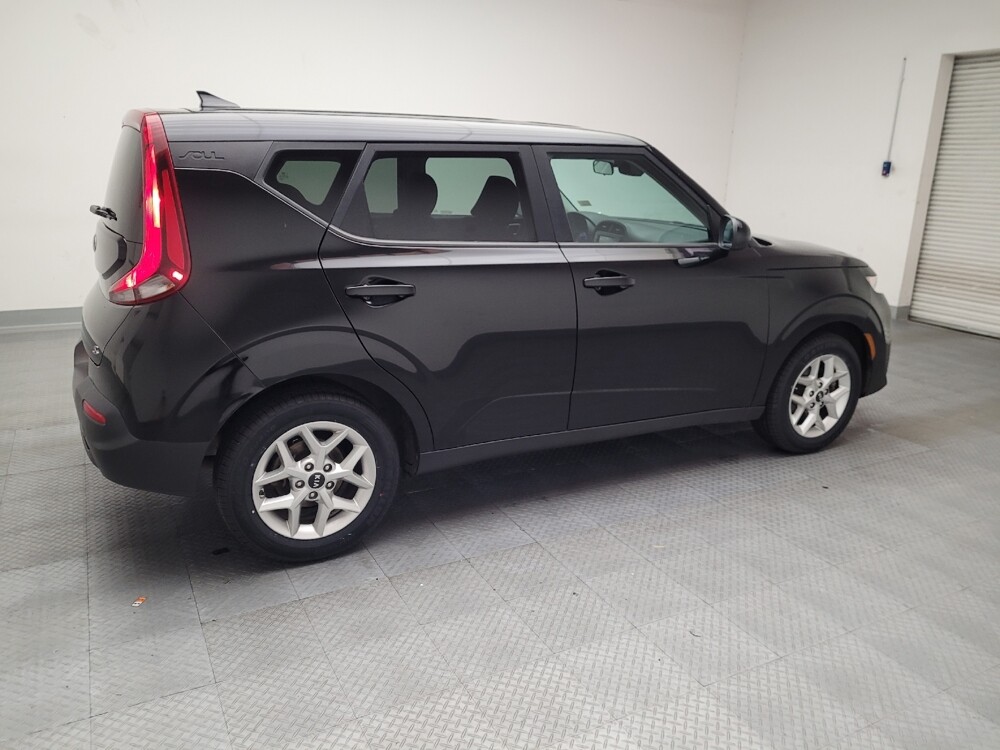 2021 Kia Soul in Riverside, CA 92504 - 18079547 10