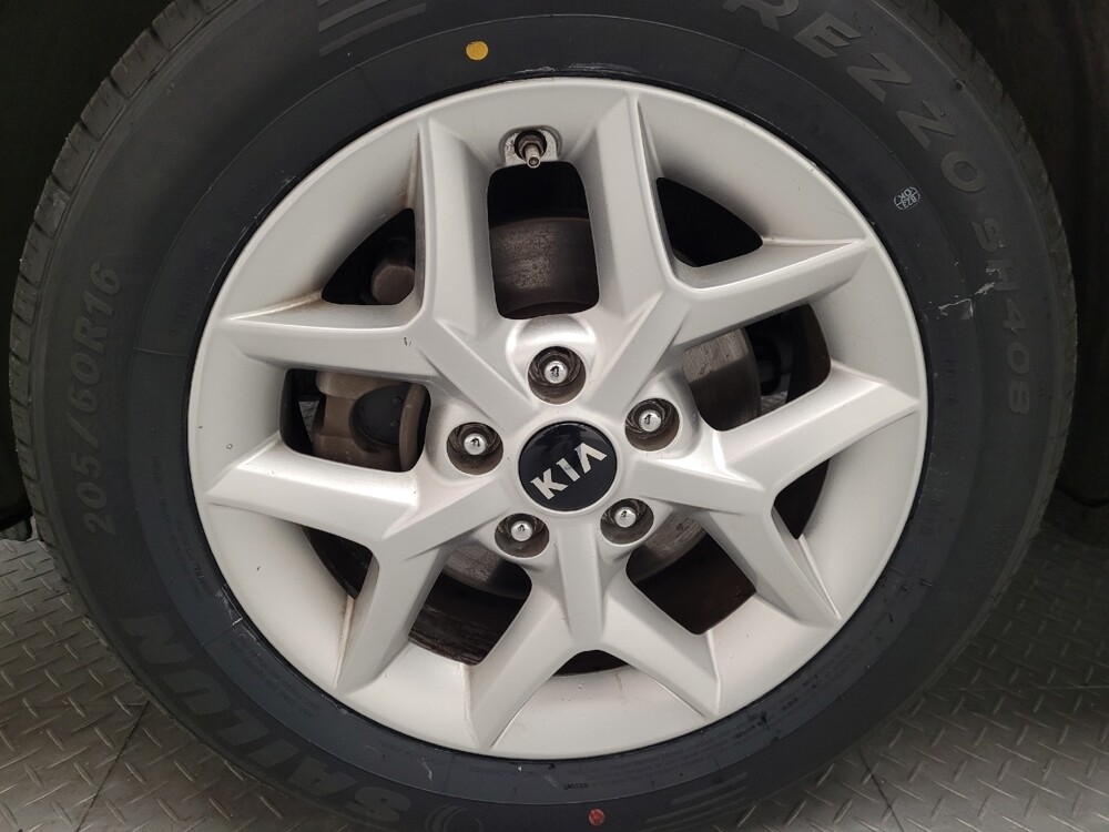 2021 Kia Soul in Riverside, CA 92504 - 18079547 31