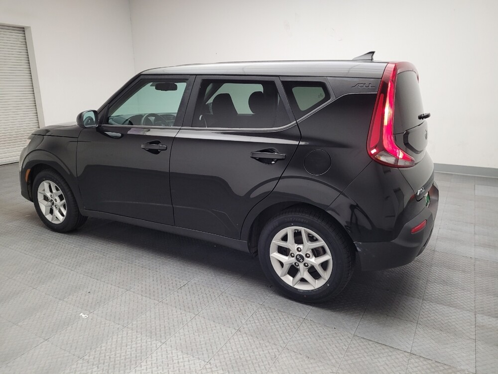 2021 Kia Soul in Riverside, CA 92504 - 18079547 3