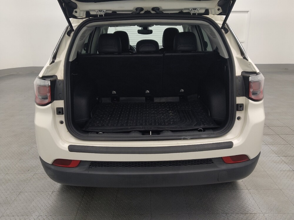 2019 Jeep Compass in Pensacola, FL 32505 - 18079554 29