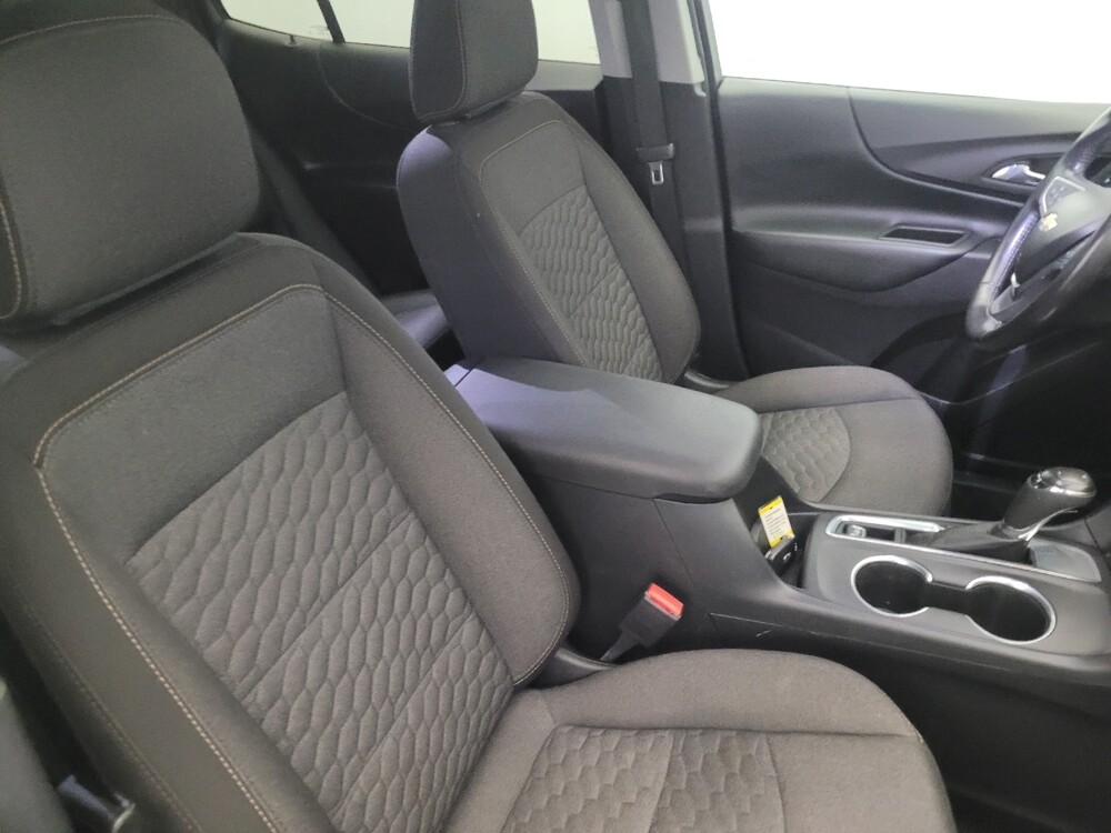 2019 Chevrolet Equinox in Plymouth Meeting, PA 19462 - 18079565 21