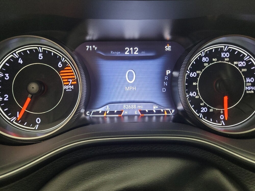 2020 Jeep Cherokee in Antioch, TN 37013 - 18079580 23