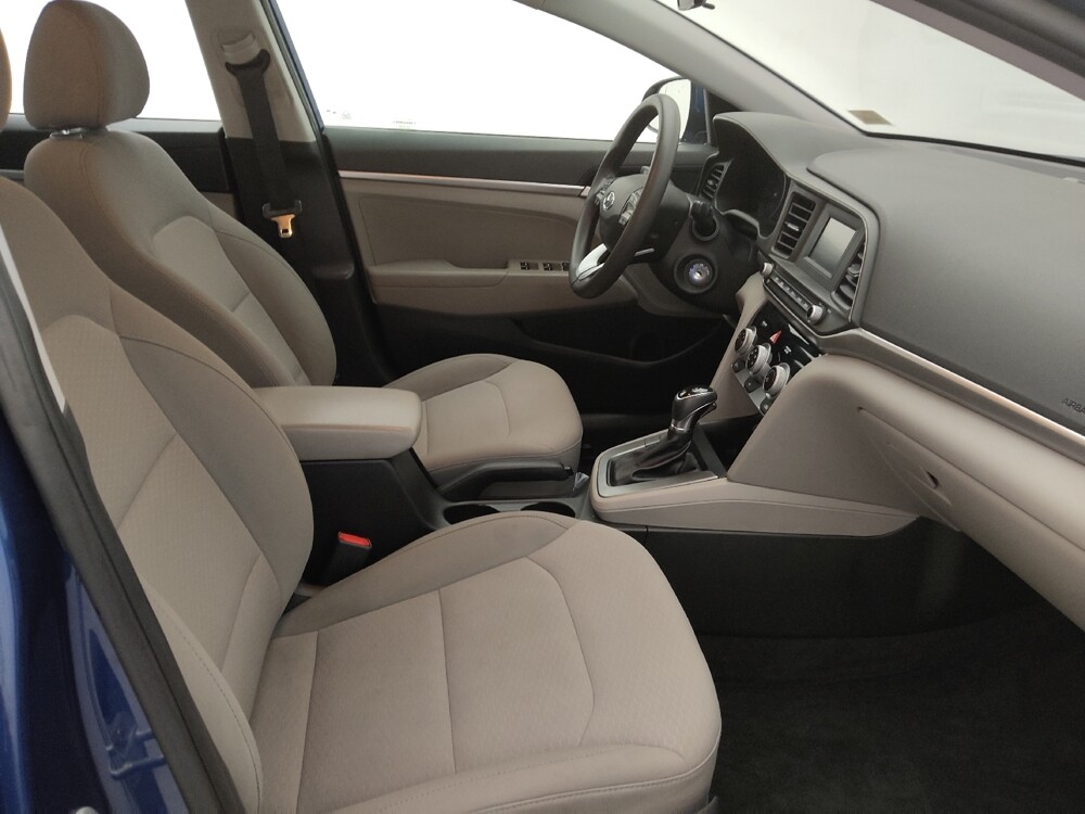 2019 Hyundai Elantra in Clearwater, FL 33764 - 18079583 21