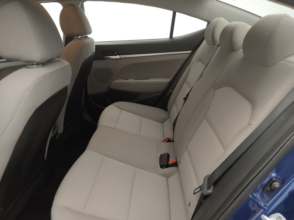 2019 Hyundai Elantra in Clearwater, FL 33764 - 18079583 18