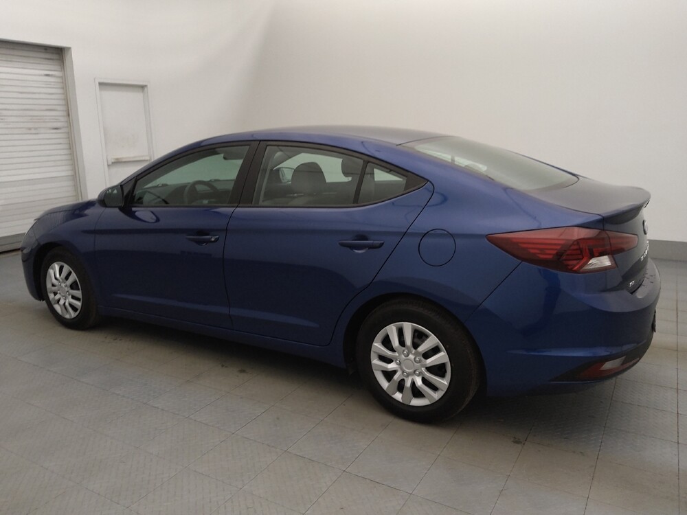 2019 Hyundai Elantra in Clearwater, FL 33764 - 18079583 3