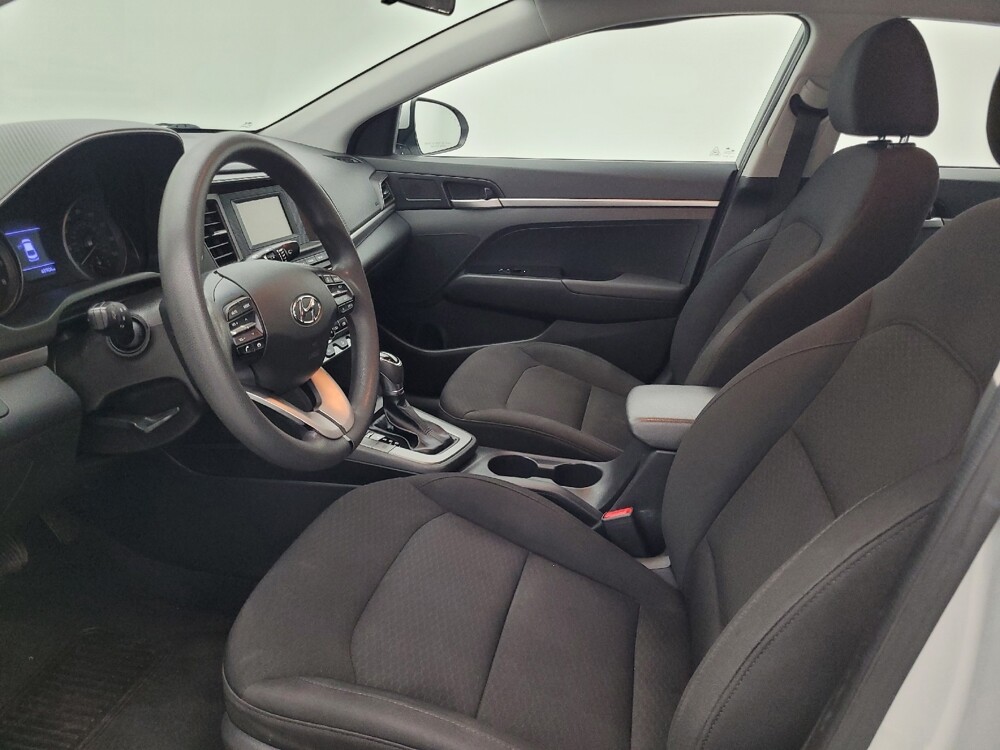 2020 Hyundai Elantra in Clearwater, FL 33764 - 18079585 17