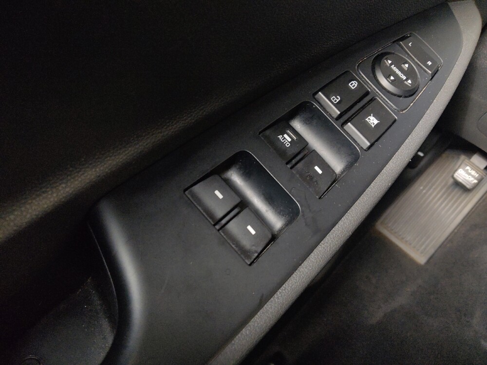 2018 Hyundai Tucson in Marietta, GA 30062 - 18079588 27