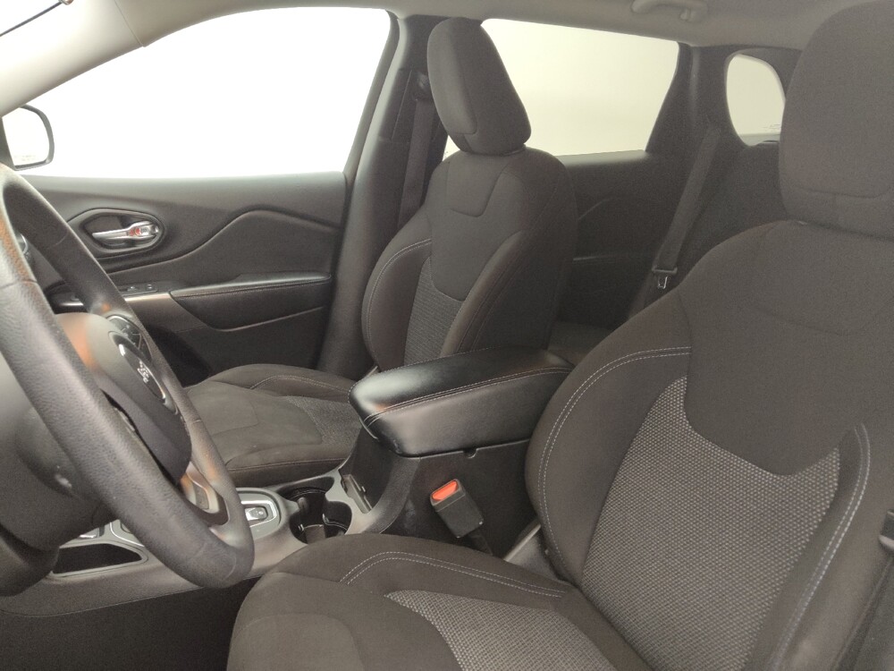 2019 Jeep Cherokee in Lakewood, CO 80215 - 18079599 17