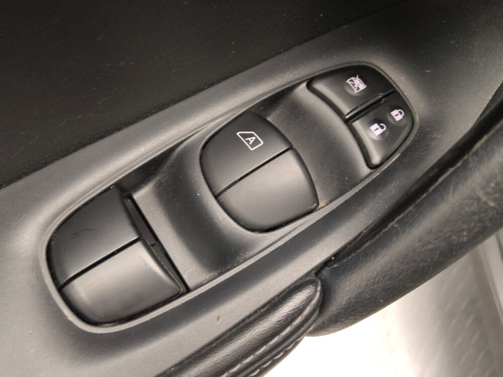 2019 Nissan Rogue in Lakewood, CO 80215 - 18079601 27