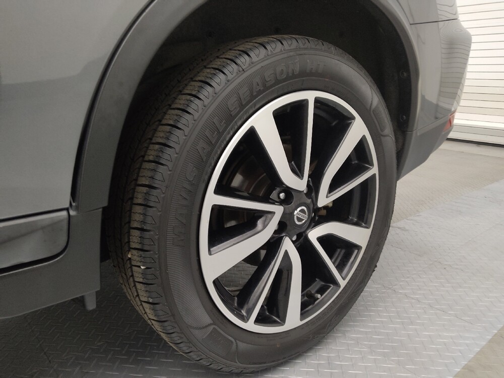 2019 Nissan Rogue in Lakewood, CO 80215 - 18079601 31