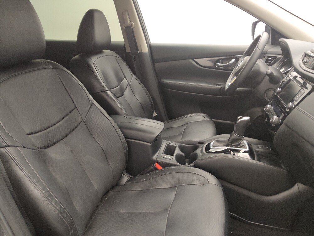 2019 Nissan Rogue in Lakewood, CO 80215 - 18079601 21