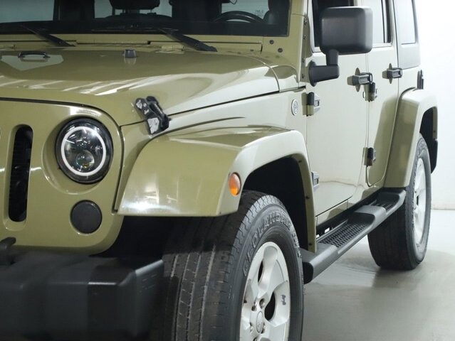 2013 Jeep Wrangler in Bedford, OH 44146 - 18079608 4