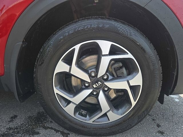 2020 Kia Sportage in Oregon, OH 43616 - 18079614 19