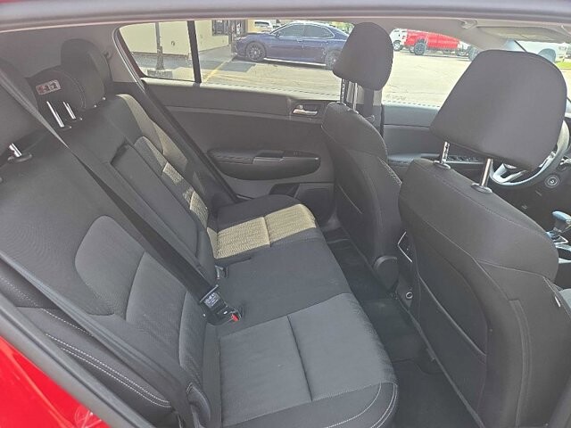 2020 Kia Sportage in Oregon, OH 43616 - 18079614 15