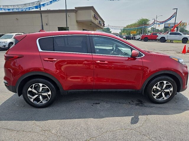 2020 Kia Sportage in Oregon, OH 43616 - 18079614 6