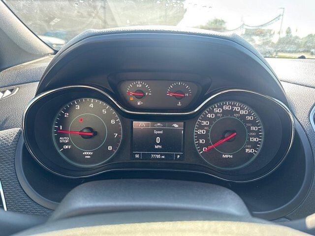 2018 Chevrolet Cruze in Oregon, OH 43616 - 18079615 19