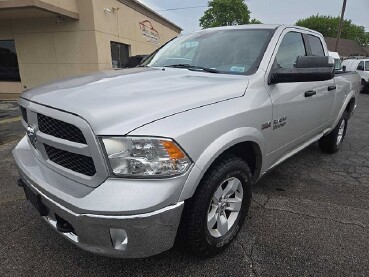 2017 RAM 1500 in Oregon, OH 43616