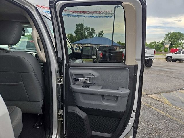 2017 RAM 1500 in Oregon, OH 43616 - 18079616 13