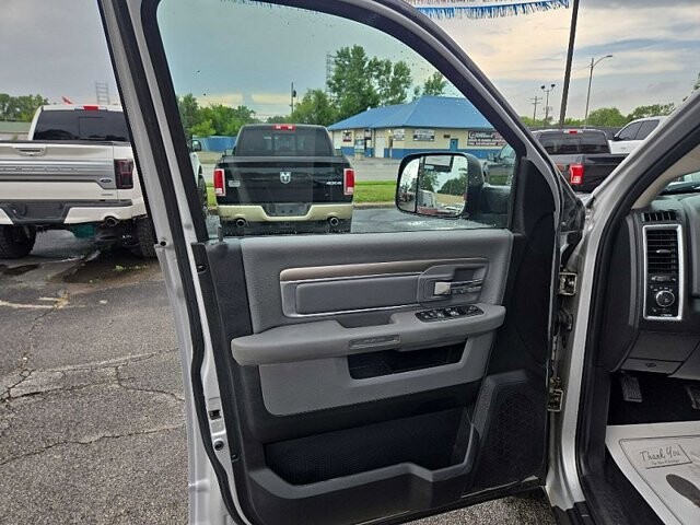 2017 RAM 1500 in Oregon, OH 43616 - 18079616 9