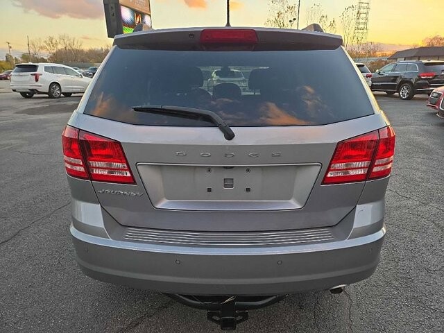 2020 Dodge Journey in Oregon, OH 43616 - 18079617 4