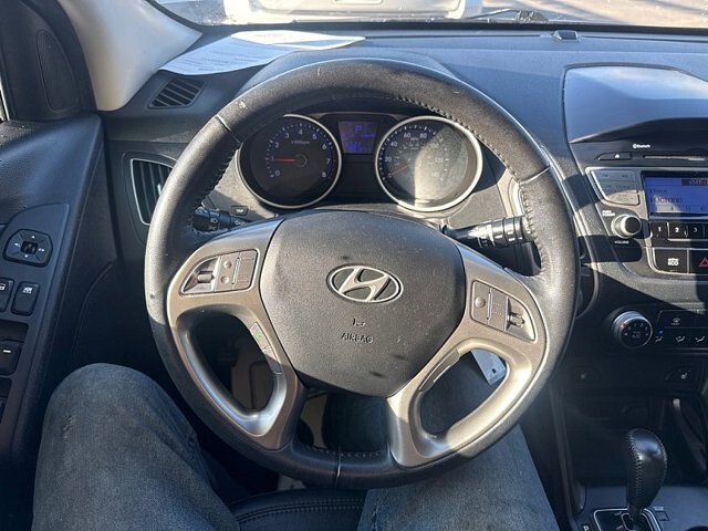 2013 Hyundai Tucson in Oregon, OH 43616 - 18079618 20