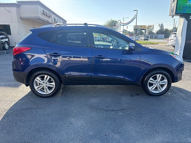 2013 Hyundai Tucson in Oregon, OH 43616 - 18079618 6