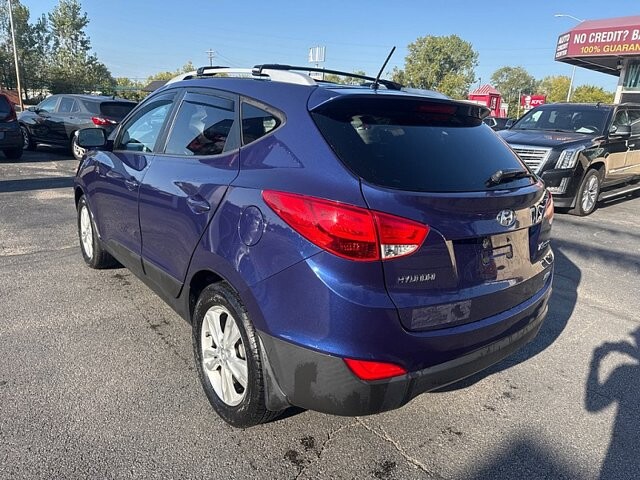 2013 Hyundai Tucson in Oregon, OH 43616 - 18079618 3