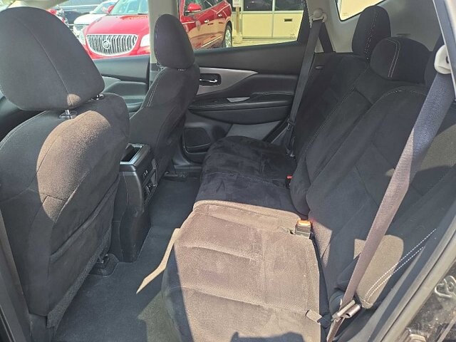 2019 Nissan Murano in Oregon, OH 43616 - 18079619 11