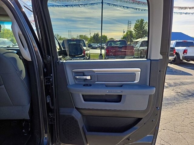 2015 RAM 1500 in Oregon, OH 43616 - 18079620 13