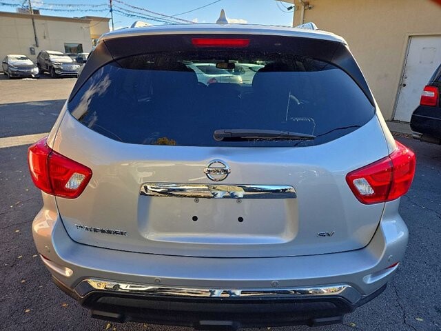 2020 Nissan Pathfinder in Oregon, OH 43616 - 18079623 4