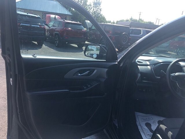 2021 Chevrolet Traverse in Oregon, OH 43616 - 18079626 9