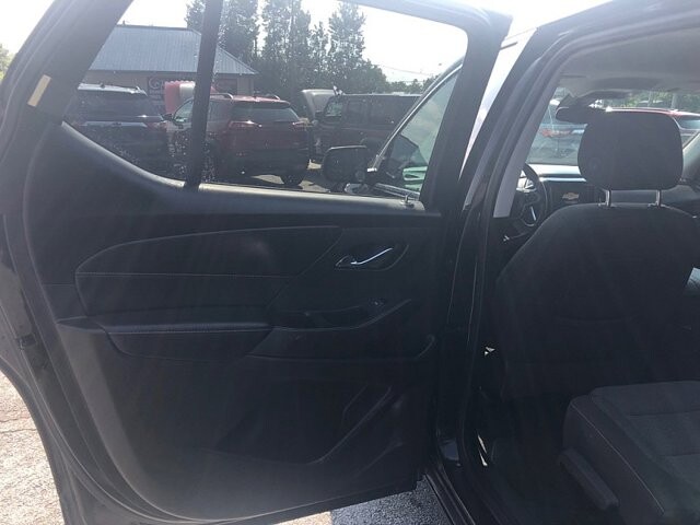 2021 Chevrolet Traverse in Oregon, OH 43616 - 18079626 11