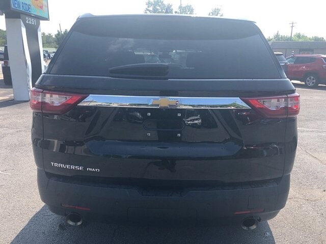 2021 Chevrolet Traverse in Oregon, OH 43616 - 18079626 4