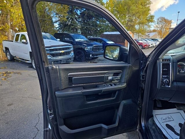 2015 RAM 1500 in Oregon, OH 43616 - 18079628 10