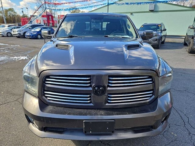2015 RAM 1500 in Oregon, OH 43616 - 18079628 8