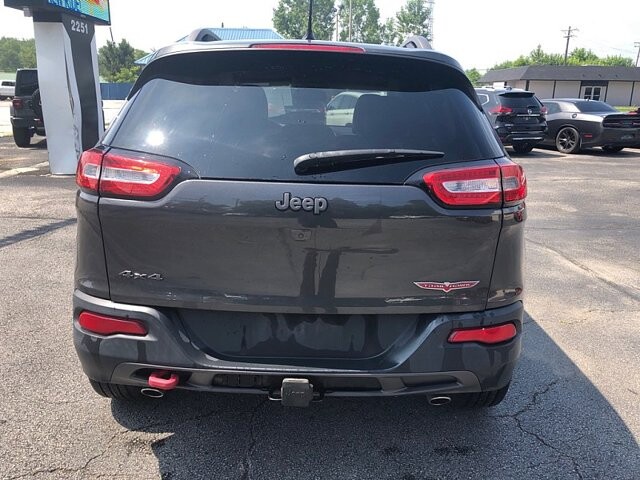 2015 Jeep Cherokee in Oregon, OH 43616 - 18079629 4