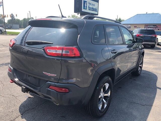 2015 Jeep Cherokee in Oregon, OH 43616 - 18079629 5